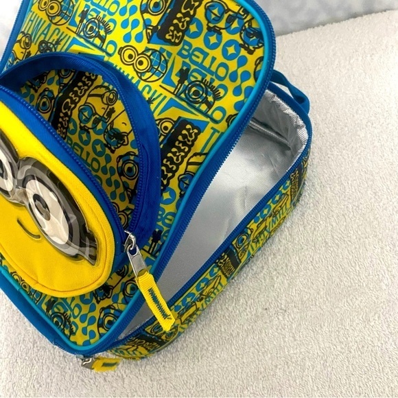 Minion The Rise of Gru Lunch Tote Kids Insulated Lunch Bag Pockets NWOT - Picture 10 of 11